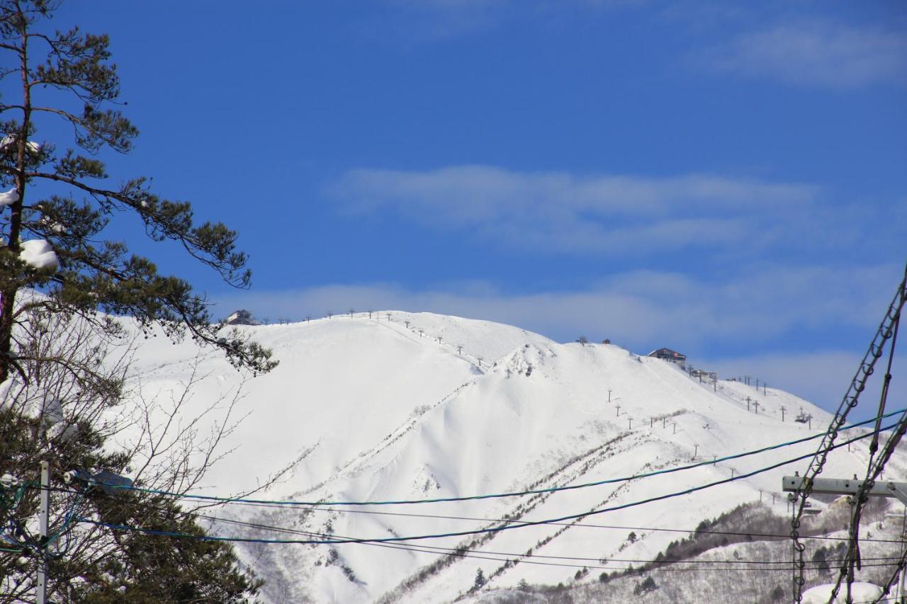 Seventh Heaven Hakuba Hotel Exterior photo